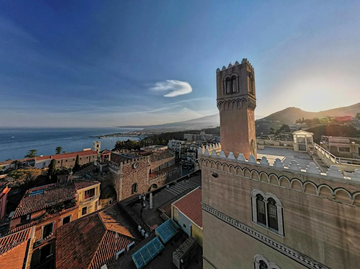 Palazzo Vecchio Taormina Hotel Italy